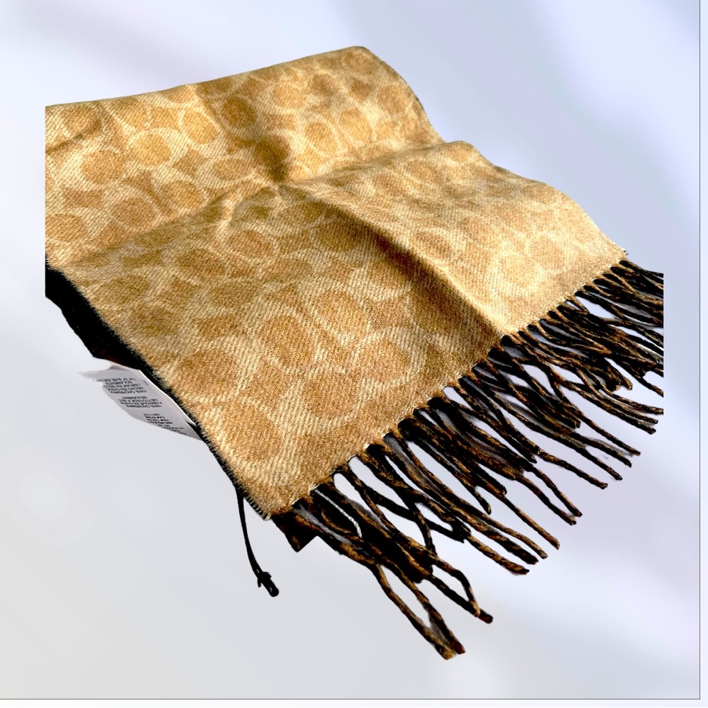 Coach Reversible signature cashmere muffler - brown and black NEW